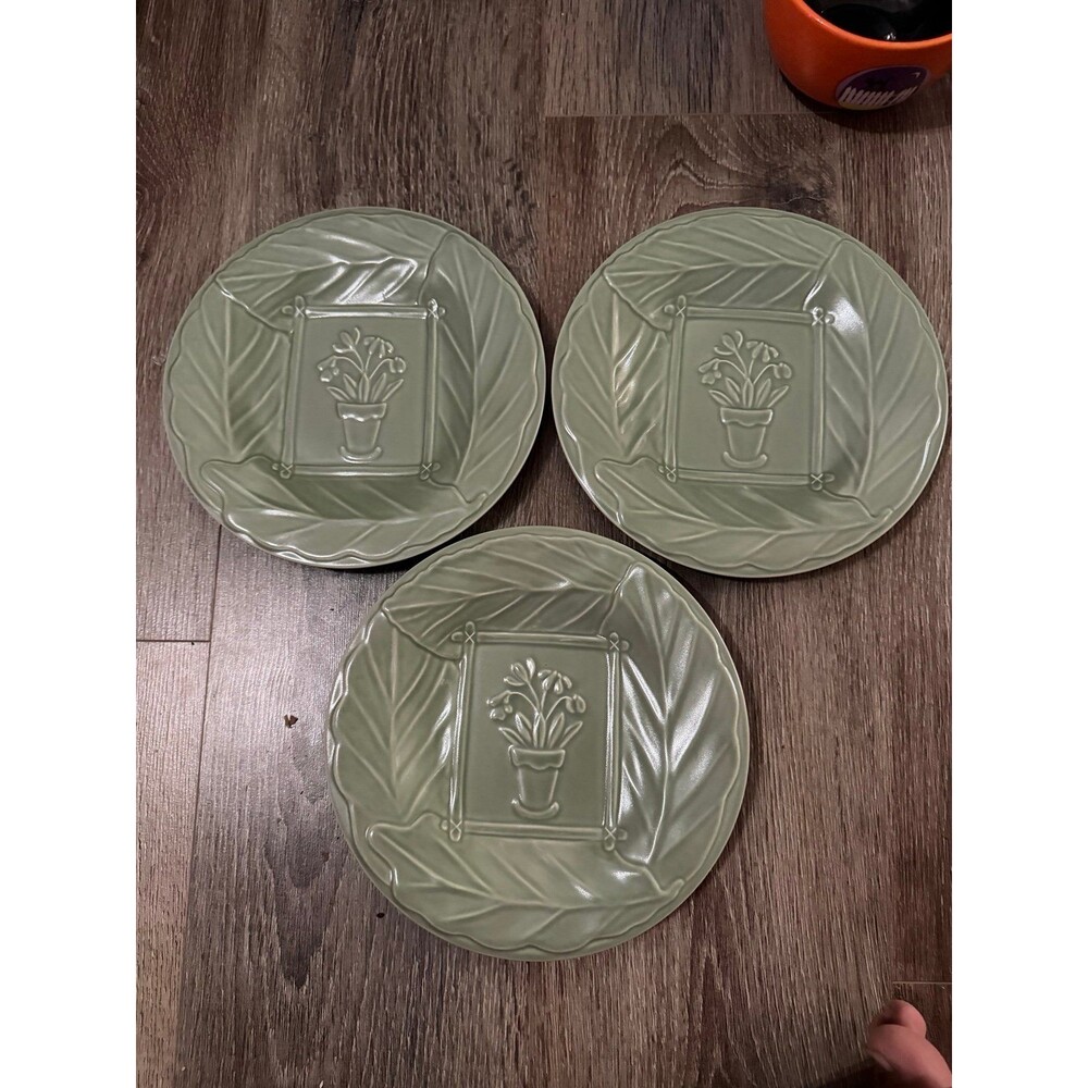 Vintage Pfaltzgraff Flower Garden Sage Plates, Set of 3, Leaf Salad Dinnerware